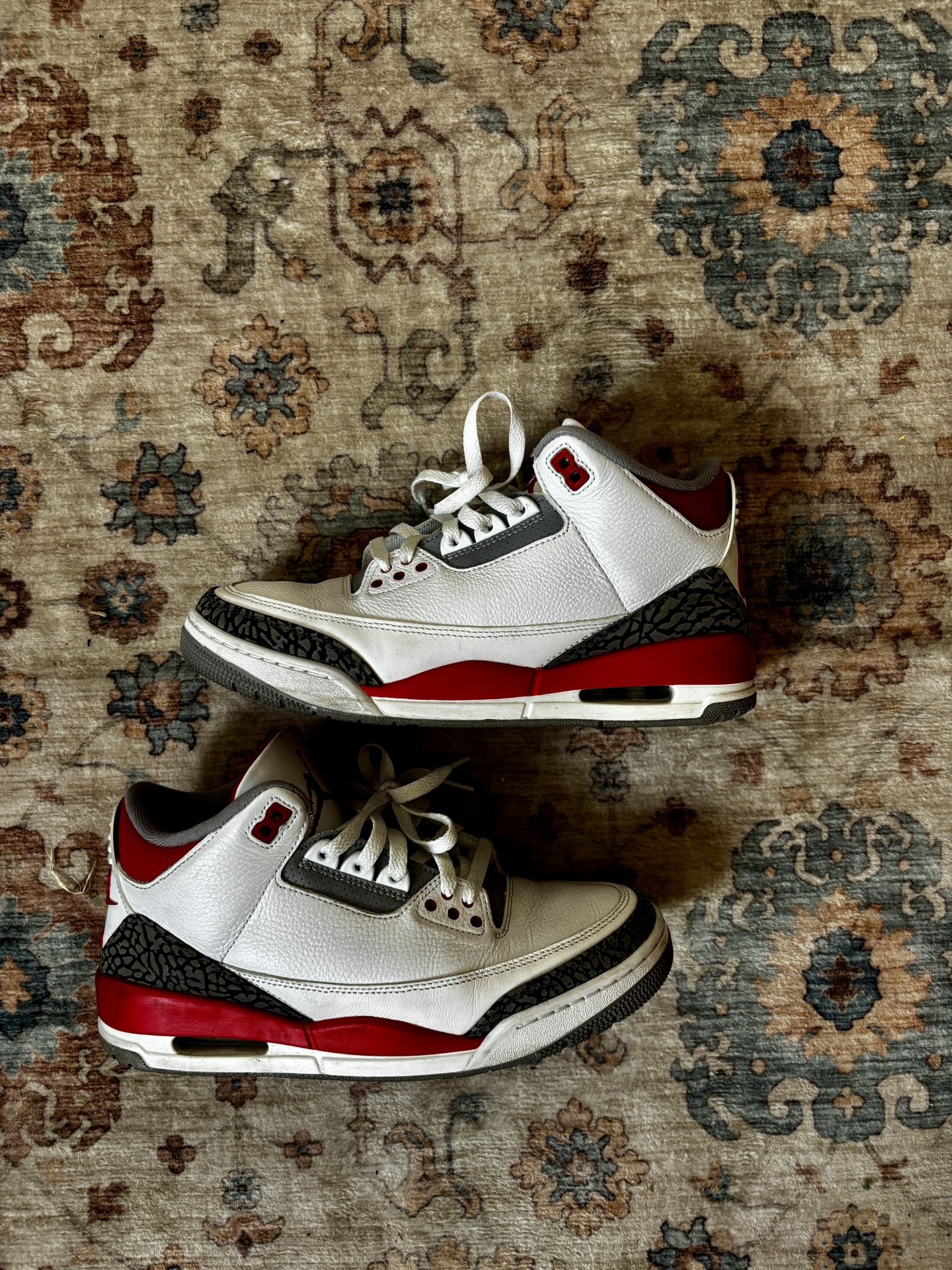 Jordan 3 “Fire Red (2022)” Size 9