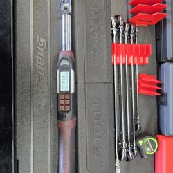 Matco 3/8 Digital Torque Wrench With Angle 