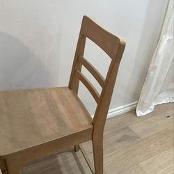 Minimalist Wooden stools 