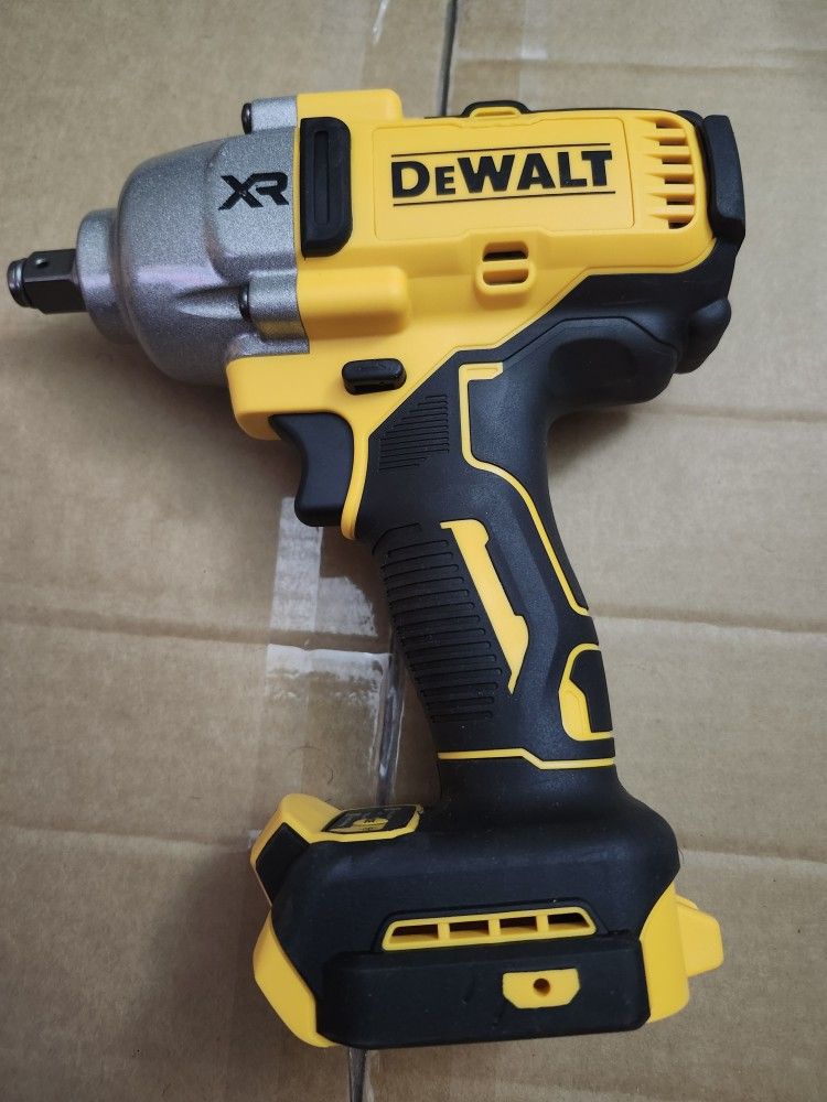 20v DeWalt Impact Wrench 1/2 in Tool Only New 
