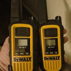 DeWalt 2 Way Radio