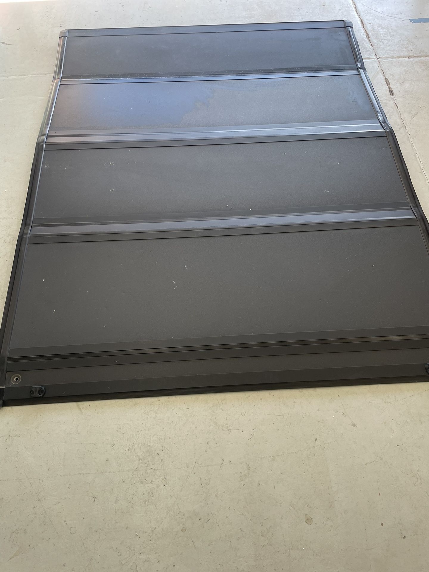 Back- Flip Bed Cover