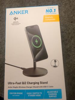 Anker MagSafe Charger, MagGo Qi2 15W 360-Degree Wireless Charger Stand
