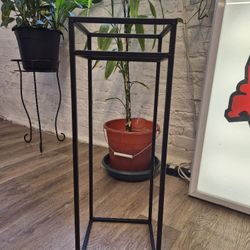 Plant Stand Indoor, Tall Plant stands for Indoor Outdoor Plants, Heavy Duty Plant Shelf 24" Metal Plant Stand Modern Corner Flower Stand for Patio, Li