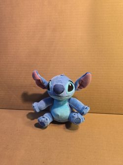Stitch plushie (small)
