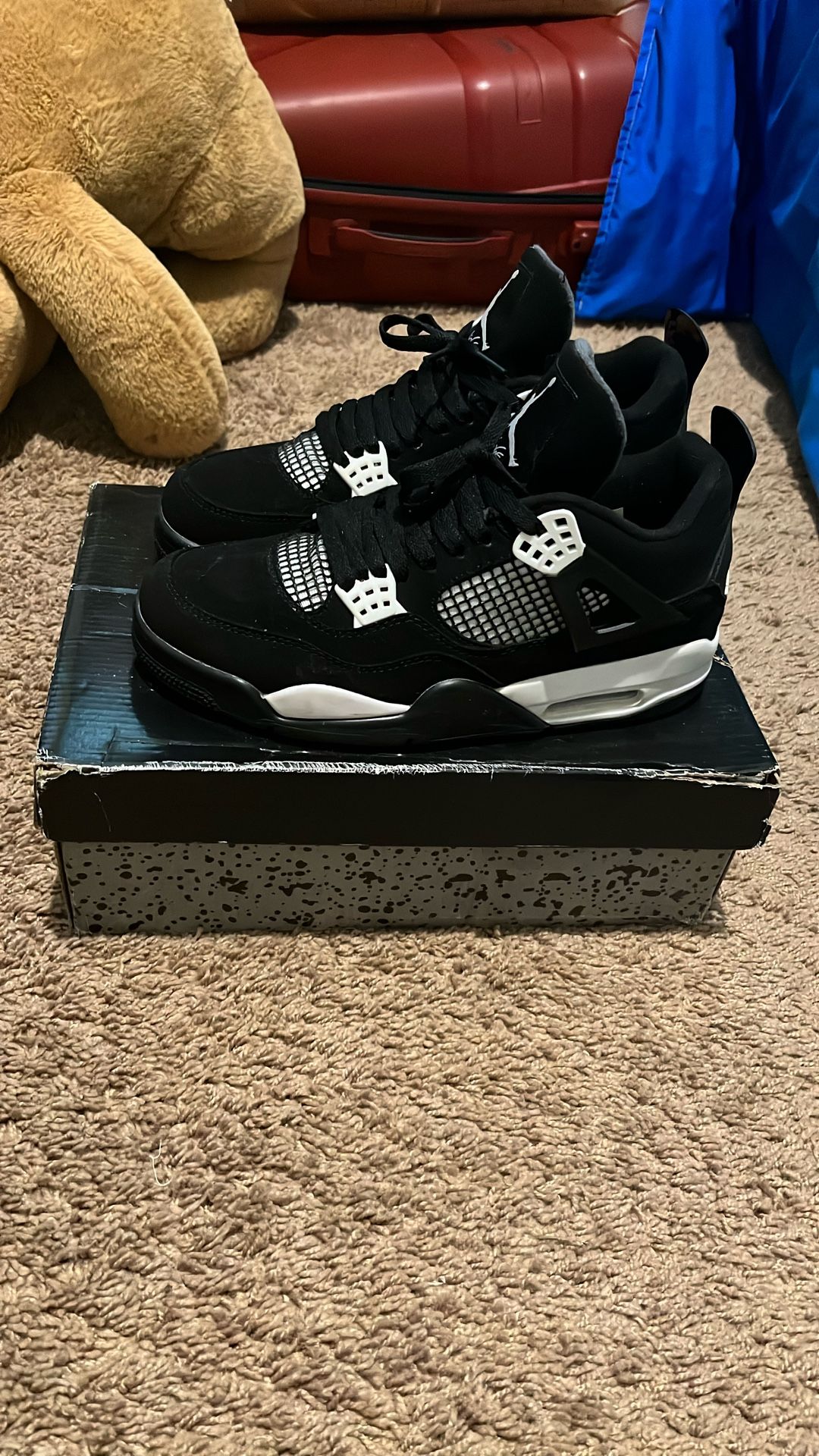 Jordan 4 Size 8
