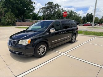 2014 Chrysler Town & Country