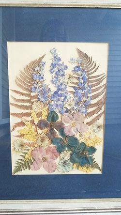 Vintage dried flower artwork 22×26
