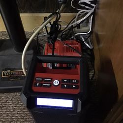 Milwaukee Radio And Battery Charger