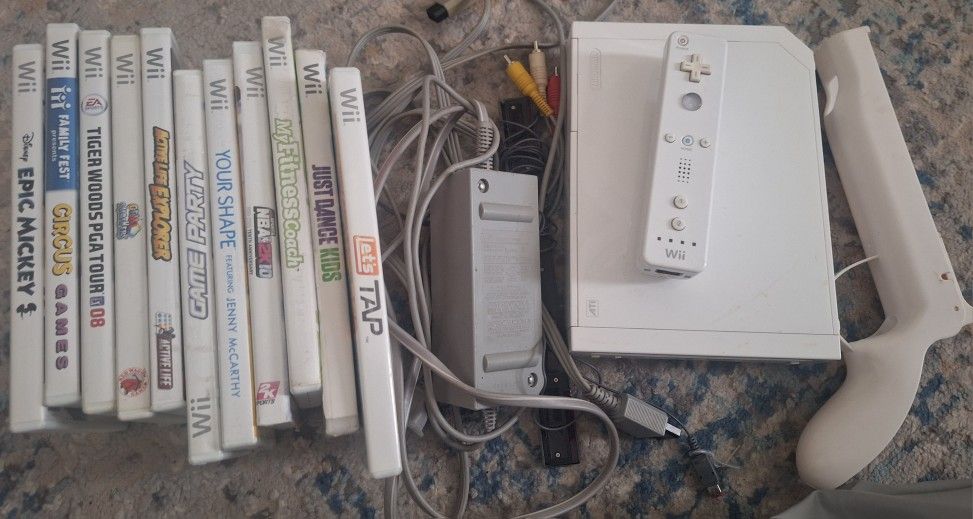 Wii Console With Games / Guitar