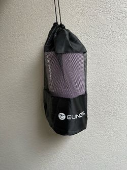 Eunzel Hot Yoga Mat with Carry Bag
