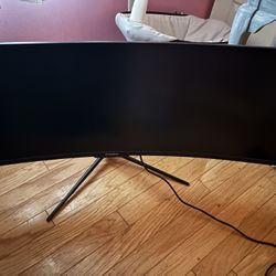 Westinghouse  49in Curved Gaming Monitor 