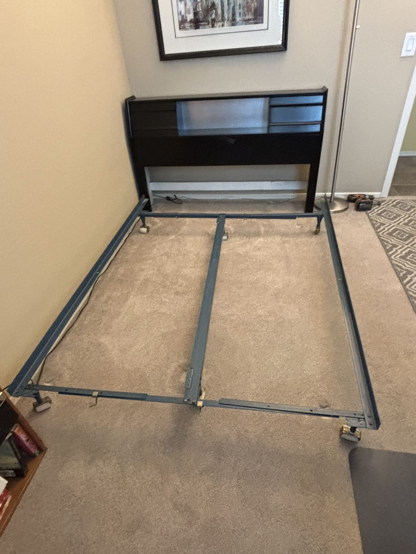 Full Bed   Headboard, Frame, Mattress And Box Spring Good Condition 