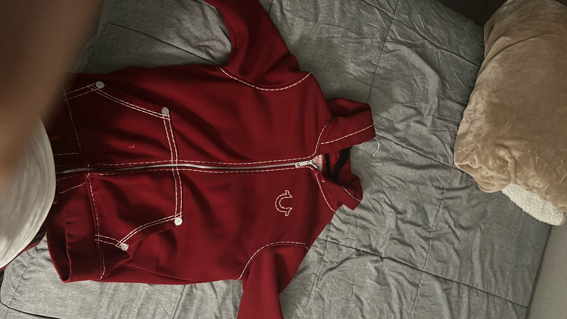 True Religion Red Hoodie Size :L