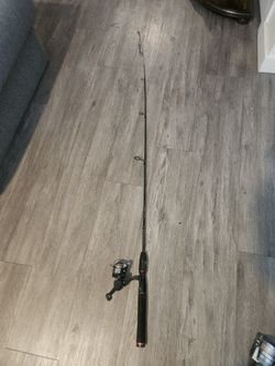 🎣 Ugly Stik GX2 4’8” Ultra Light Spinning Combo – Ready to Fish!