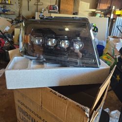 04 To 08 F150 Headlights