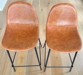 Brown bar stools set of 2 for sale