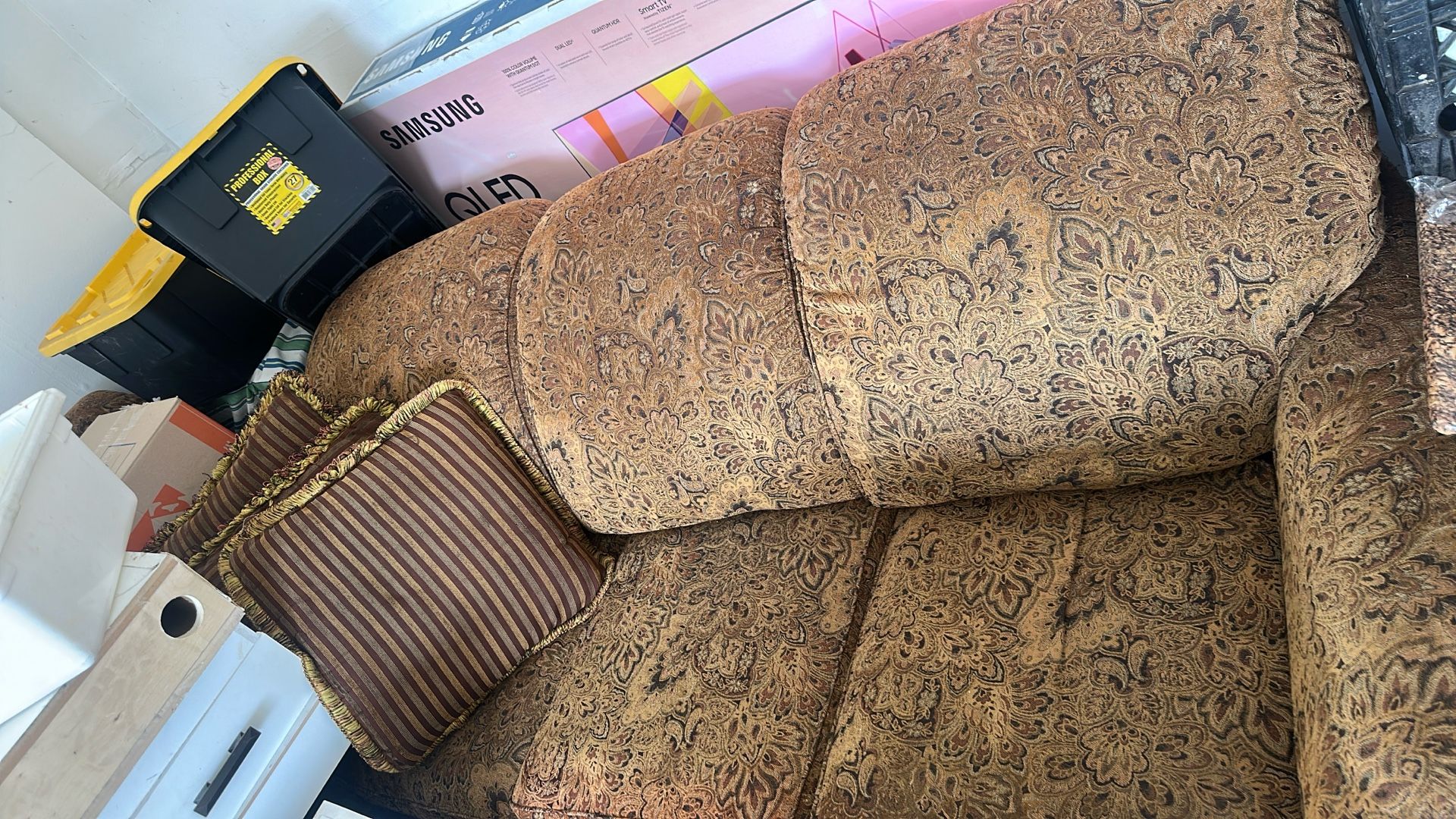 FREE TWO SOFAS