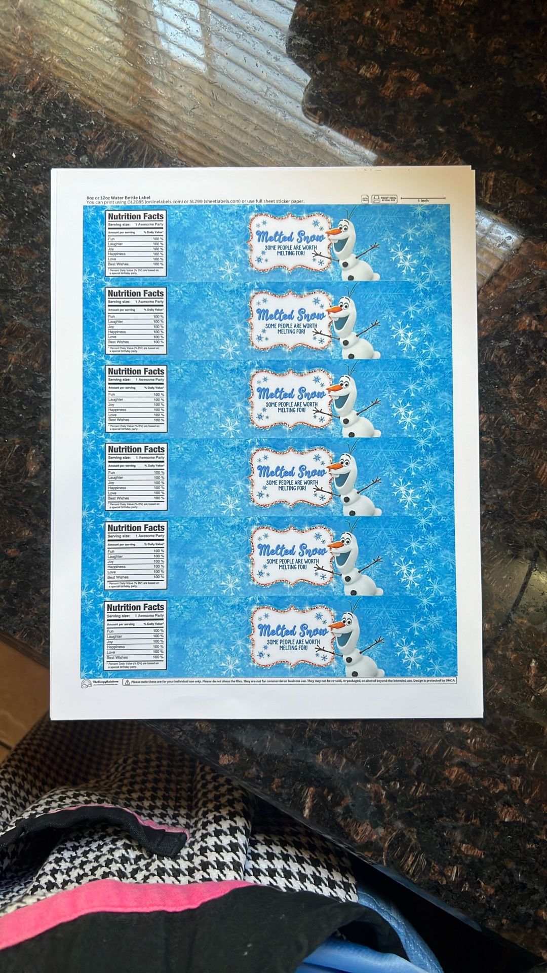 Frozen. Elsa. Anna. Snowman. 