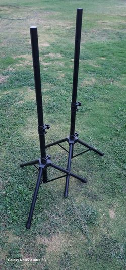 New speaker stands