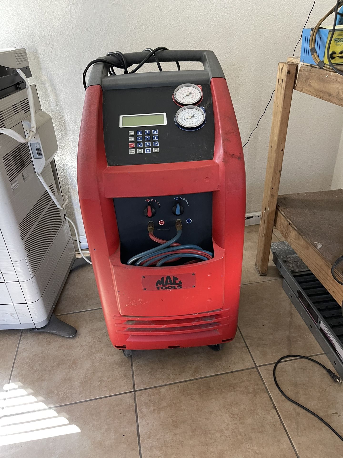 Mac Tools AUTOMATIC R134a RECOVERY/ RECYCLE/ RECHARGE