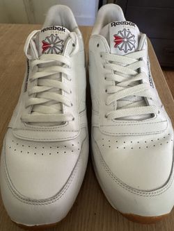 Men’s Reebok Classic, Size 9 And A Half