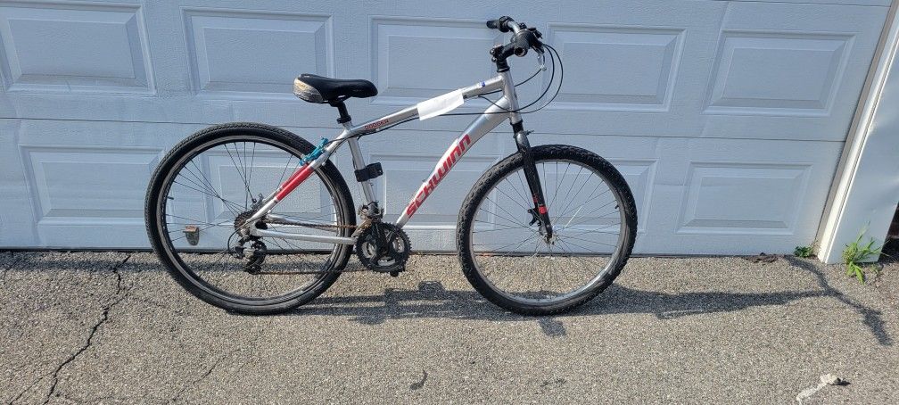 Schwinn Dodger Mountain Bike