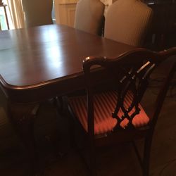Rectangle shaped dining table