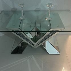 Luxury rectangle Glass Top Kitchen 