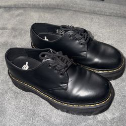 Chunky Doc Martens size 8 (men) size 9 (women)