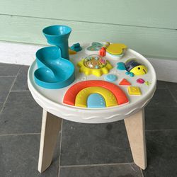 Children's table children's toy for babies is very beautiful and everything works. Kids 