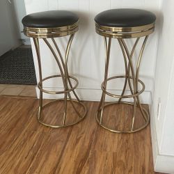 BLACK STOOLS 