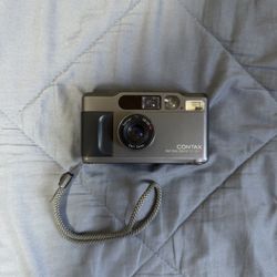 Contax T2 35mm Film Camera