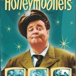 The Honeymooners (1) The Classics 39 Episodes (DVD, 2003, 5-Disc Set). The Honeymooners: Classic 39 Episodes" DVD set, a collection of the ori