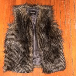 Vest 25$