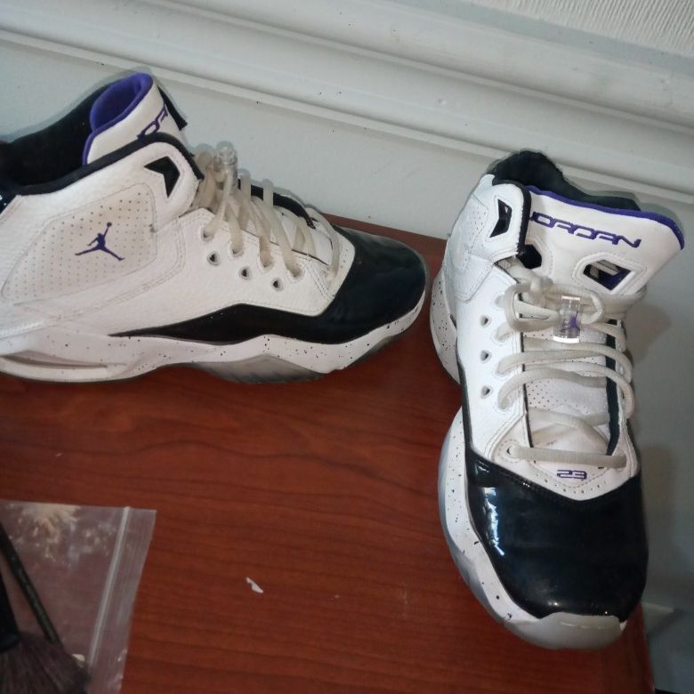 Jordan shop 23s black