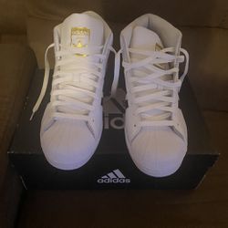Shell Top Adidas Size 8.5 Mens