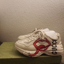 Gucci Rhyton Sneakers With Mouth Print 