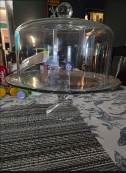 Glass Cake Stand with Dome Cover