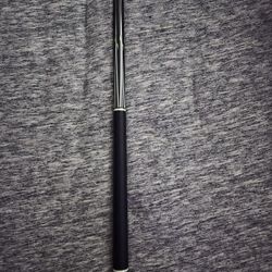 Cuetec Avid. Almost Brand New