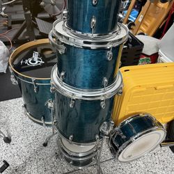 Gretsch Catalina - 6 Piece Drum Set 