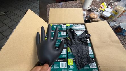 Black nitrile gloves