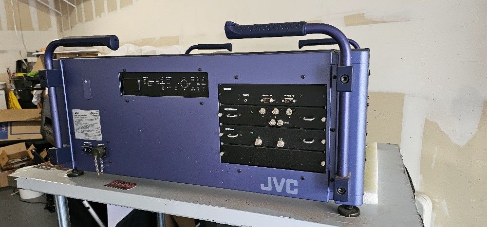 Mint Condition 2k Super Theater ProJector