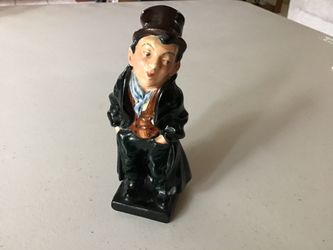 Artful Dodger Royal Doulton Bone China Figurine