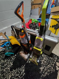 Carpet shampoo vacs