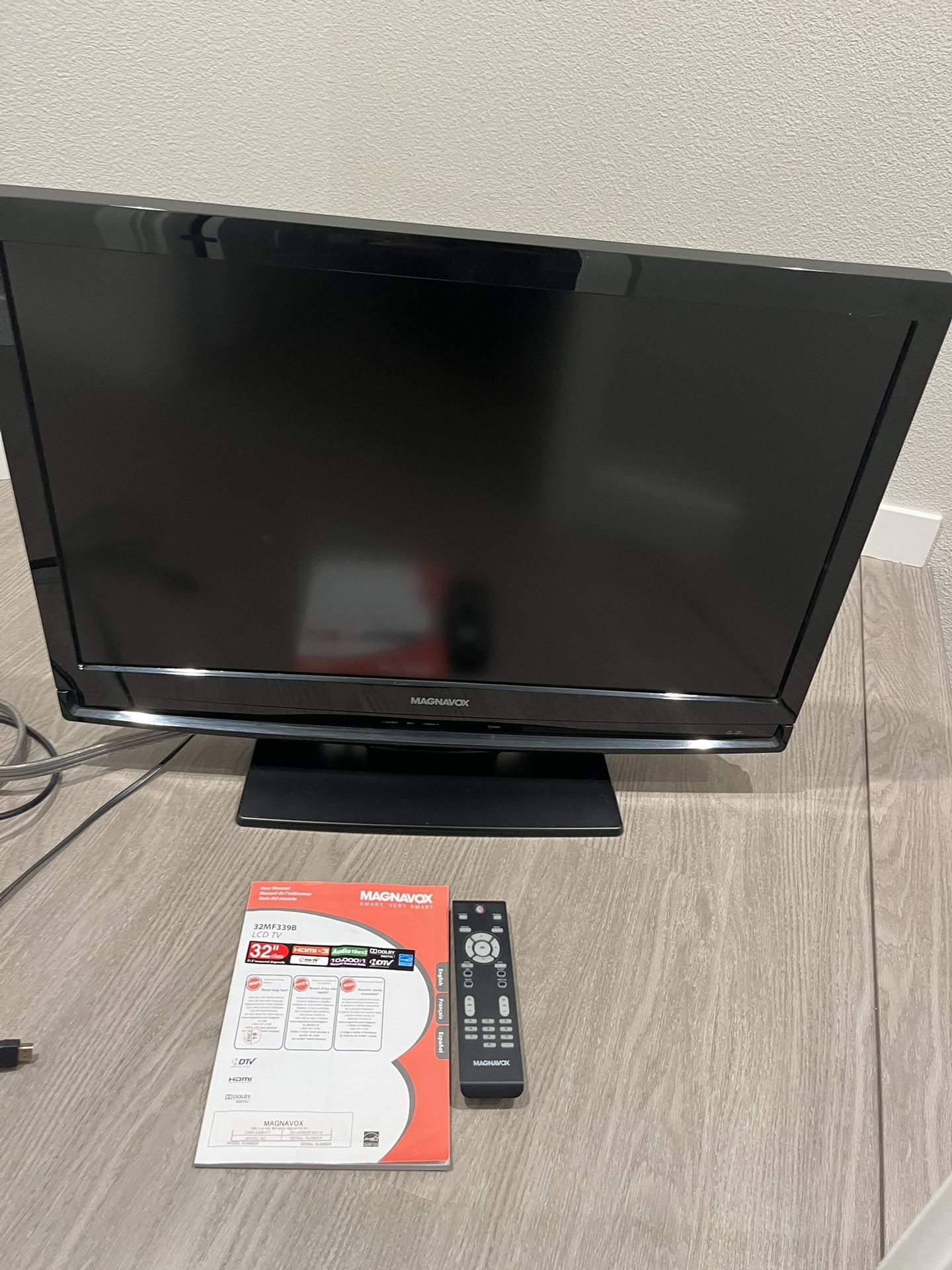 Magnavox 32” Smart LCD TV
