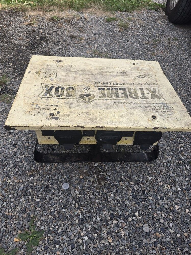 Power Distribution Box