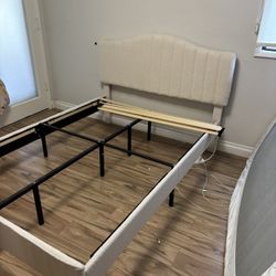 Full Size Bed Frame And Mattress 