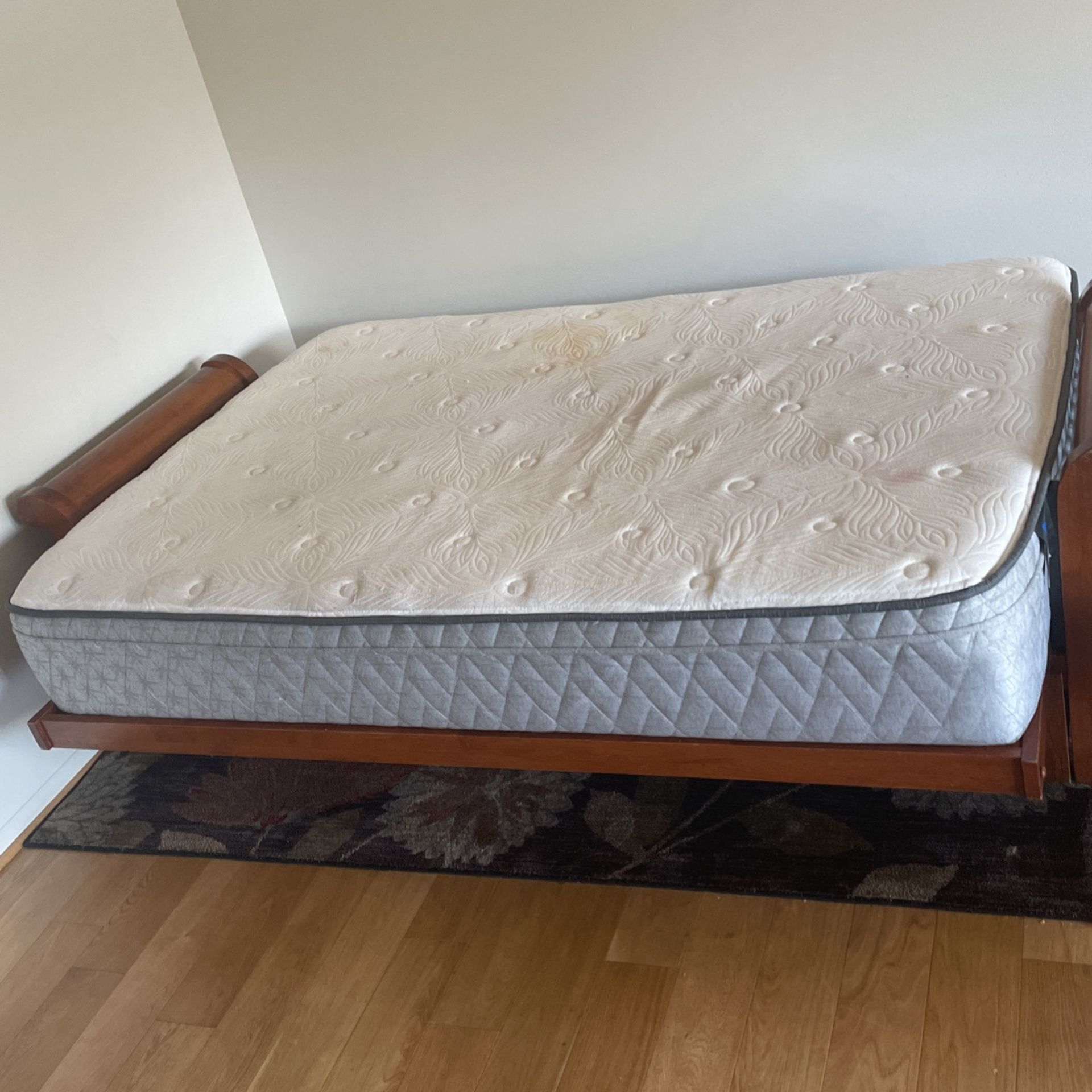 Full Size Mattress