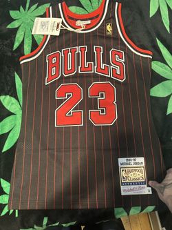 Jordan Jersey Size Small